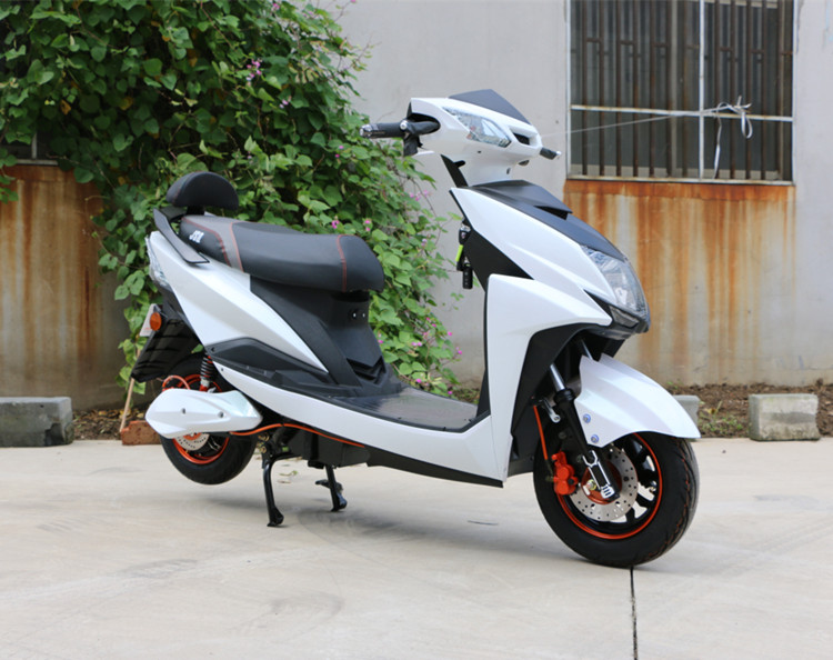 มอไซค์-สกู๊ตเตอร์ไฟฟ้า Electric scooter motorcycle Thunder King มีมอเตอร์ให้เลือกหลายขนาด