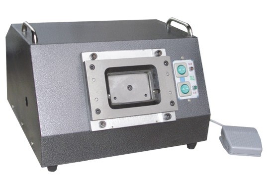 เครื่องทำบัตรพลาสติก เครื่องตัดบัตร พีวีซี PVC ไฟฟ้า Electric Card Cutter size มาตรฐาน 5.4x8.6cm