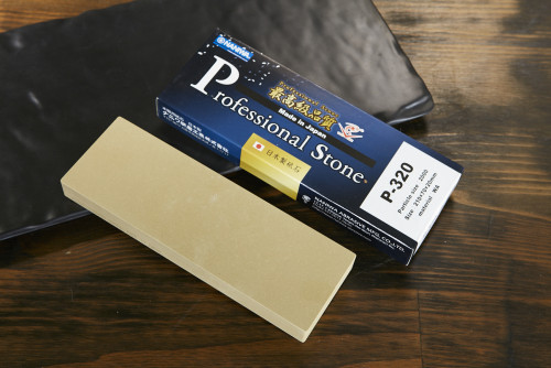 หินลับมีด Naniwa Professional ความละเอียด 3000 grit (P-330)