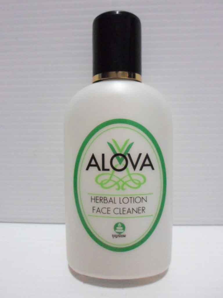 โลชั่นเช็ดหน้า อโวล่า 60 ml  (แด่ชีวิต)/Alova Herbal Lotion Face Cleanser