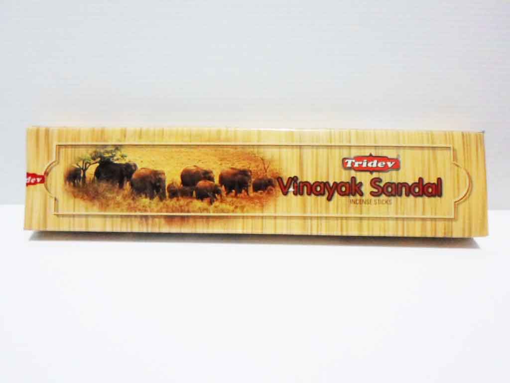 ธูปกลิ่นจันทร์ Tridev 20 sticks  50g  /Incense Stick   Made In  India