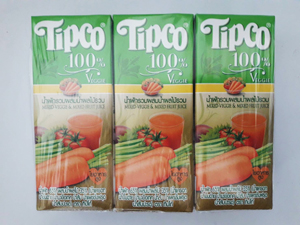 ทิปโก้ น้ำผักรวมผสมน้ำผลไม้รวม Tipco Mixed Veggie  Mixed Fruit Juice.