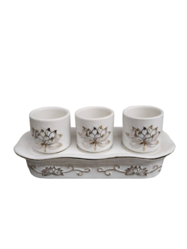 ชุดน้ำชา 3 ใบ ลายดอกบัวขาว