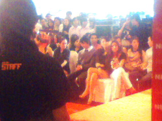 งานเดินแฟชั่นโชว์ ที่ ห้าง CENTRALWORLD ESPRIT 2