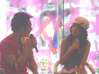 งานแถลงข่าว บริษัท ROXY - SIAM CENTER 11