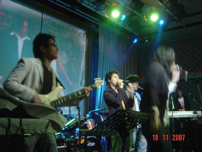 LIVE BAND งานแต่งงาน K ฟอร์ด สบชัย ไกรยูรเสร Root66 WEST รวมศิลปิน 12