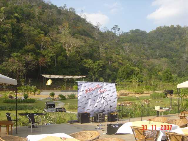เช่าเครื่องเสียงMINI CONCERT งาน FOLLOW THE SUN จัดโดย THE RADIO 99.5 RESORT เขาใหญ่ คุณมาโนช พุตตาล 3