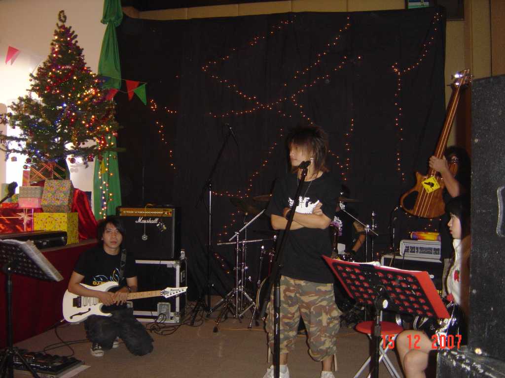 LIVE BAND แสงสีเสียง บ.เงินทุนหลักทรัพย์ Syrus -  IYARA PARK RESORT อุทัยธานี 6