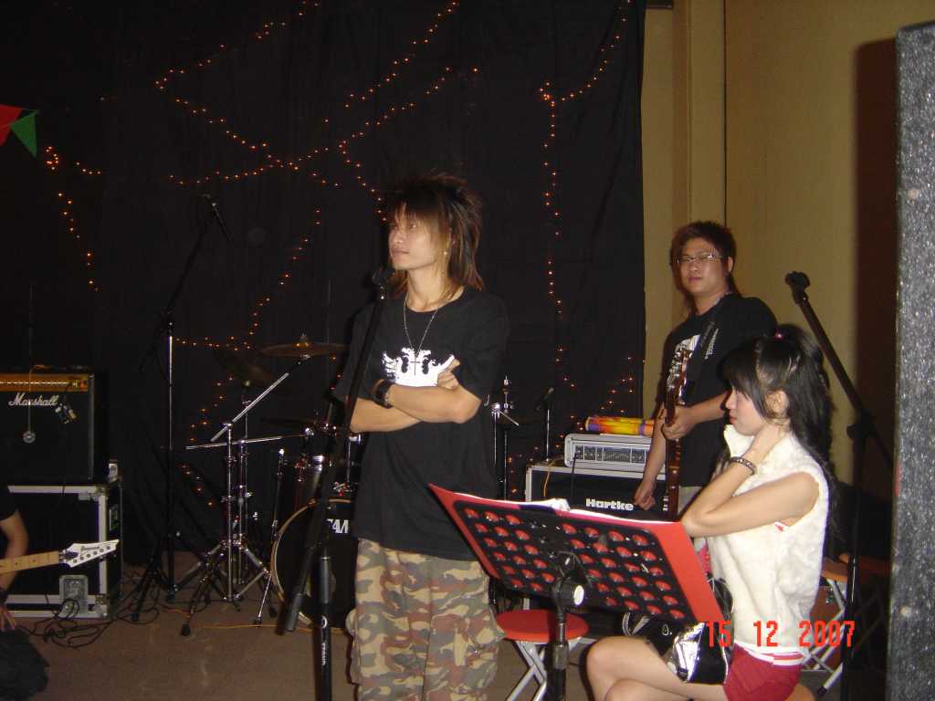 LIVE BAND แสงสีเสียง บ.เงินทุนหลักทรัพย์ Syrus -  IYARA PARK RESORT อุทัยธานี 7