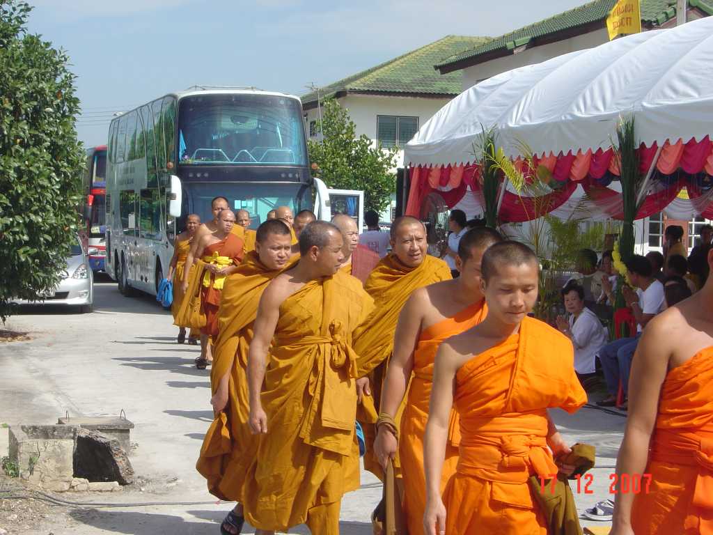 งานพุทธาพิเศก  รวมดาราศิลปิน ศาลเจ้าตองอู คลอง10 2