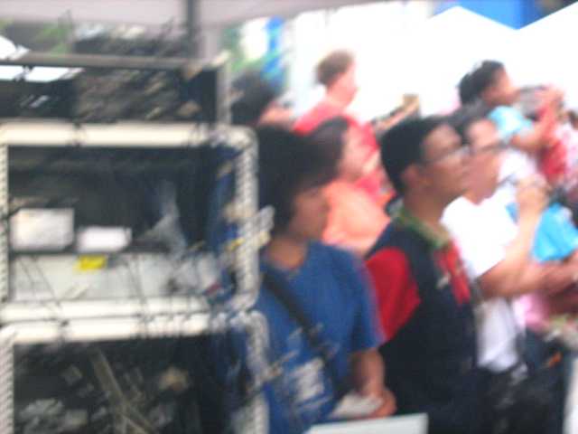 งาน J Trend ส่งท้ายปีใหม่ MINI CONCERT จากเกาหลี หน้า MBK 1