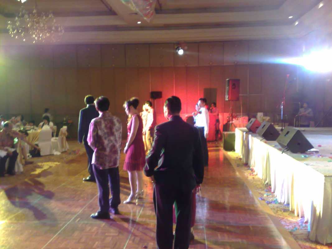 LIVE BAND แสงสีเสียง รร IMPERIAL QUEN PARK SUKHUMVIT 22 5