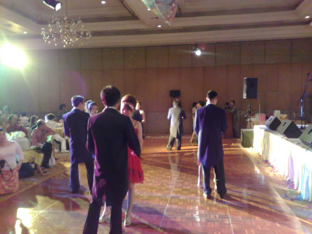 LIVE BAND แสงสีเสียง รร IMPERIAL QUEN PARK SUKHUMVIT 22 9