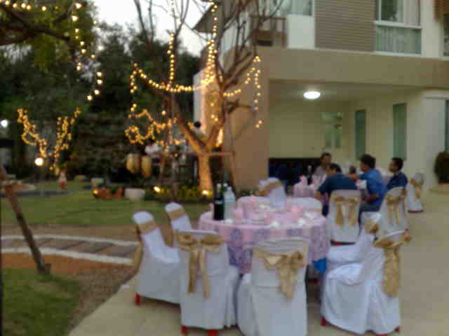 งานขึ้นบ้านใหม่ของท่านรองผู้ว่าพร้อมกันสี่หลัง กับวง Trio ACOUSTIC 2