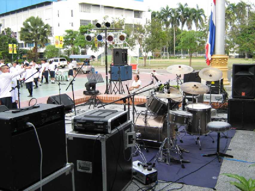 LIGHT & SOUND ดนตรี จัดที่ รร ภปร ราชวิทยาลัย นครปฐม 11