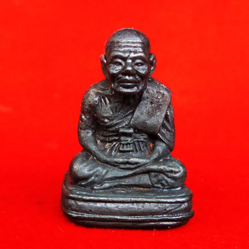 รูปหล่อหลวงพ่อทวด พิมพ์เลขใต้ฐานโบราณย้อนยุค เนื้อทองผสม รุ่นทองบารมี ๙๓  อาจารย์ทอง ปี 2553