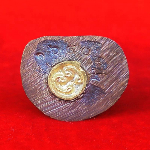 รูปหล่อหลวงพ่อเงิน บางคลาน รุ่นช้างคู่ ย้อนยุค เนื้อนวโลหะ ใต้ฐานอุดผงพุทธคุณ ๑๐๘ วัดท้ายน้ำ ปี 2560 2