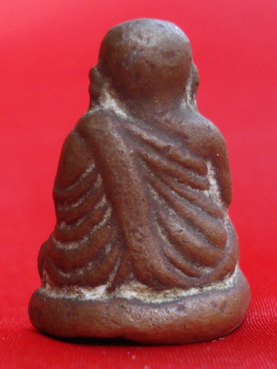 หลวงพ่อเงิน วัดบางคลาน พระเครื่อง เมืองพิจิตร รุ่นเงินมีมา เนื้อสัตตะโลหะ ปี 2546 No. ๒๐๕๒ 1