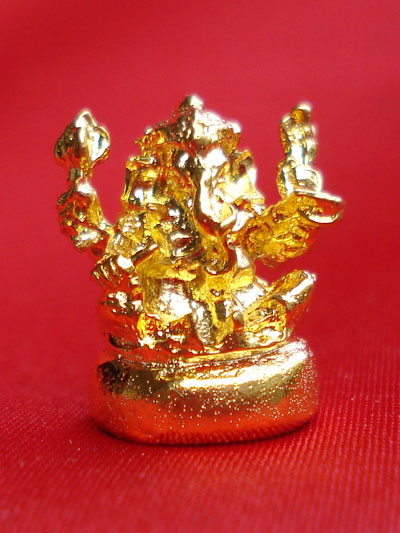 พระพิฆเนศวร์ จิ๋ว เนื้อกะไหล่ทอง พระเครื่อง พุทธาภิเษก ณ พระอุโบสถวัดสุทัศนฯ ปี 2550
