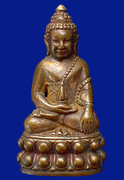 พระกริ่งนเรศวรเพ็ชรกลับ เนื้อโลหะสำริด กองทัพภาคที่ 3 จัดสร้างขึ้นในปี พ.ศ. 2544 No.1811