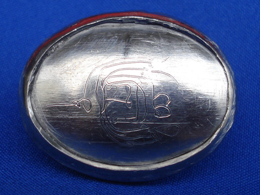 เบี้ยแก้ หลวงปู่เจือ วัดกลางบางแก้ว แบบเปลีอย มีจารจากหลวงปู่ครบสูตร ทั้งด้านบนและด้านล่าง 2