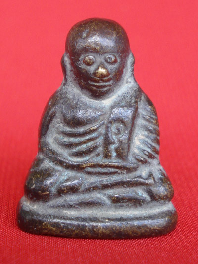 พระเครื่อง หลวงพ่อเงิน บางคลาน รุ่นฟ้าคำรณ พิมพ์นิยม  ปี 2534 สวยมาก รีบเช่าเก็บไว้นะครับ ราคาจะขึ้น