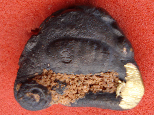 พระปิดตายันต์ยุ่ง เนื้อโลหะผสมชนวนเก่า ปี2549 หลวงปู่เจือ วัดกลางบางแก้ว สวยน่าบูชามากครับ 1