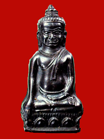 พระหูยาน (ปืนแตก) วัดราชบพิธฯ พิธีใหญ่108 อาจารย์  ปี 2513 ประสพการณ์โชกโชนครับ คัดสวยครับ