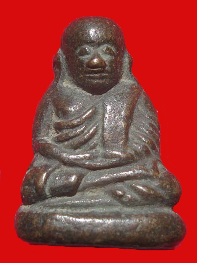 หลวงพ่อเงิน บางคลาน รุ่นปืนแตก วัดคงคาราม พระเครื่อง ปี 2528 ที่มีประสพการณ์มาก รีบเก็บก่อนไม่มี