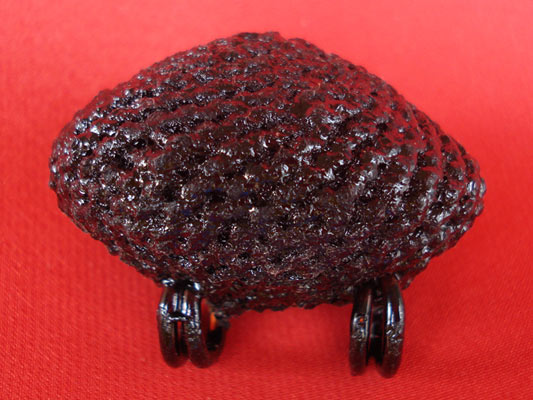 เบี้ยแก้ หลวงปู่เจือ วัดกลางบางแก้ว ถักเชือกชุบรักหนา แบบ 2 หู บูชาจากหลวงปู่โดยตรง สุดยอดเครื่องราง