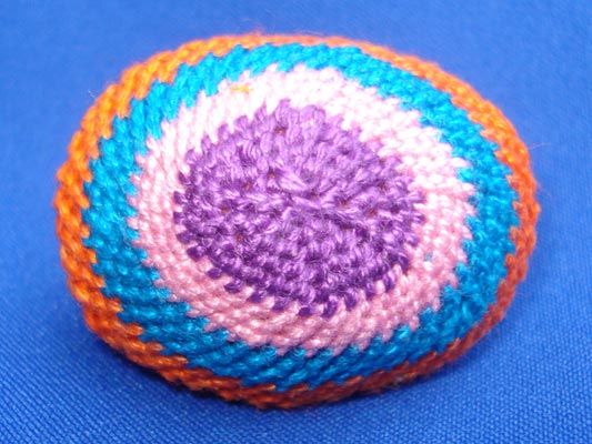 เบี้ยแก้ หลวงปู่เจือ วัดกลางบางแก้ว ถักเชือกหลายสี แบบ 2 หู บูชาจากหลวงปู่โดยตรง สุดยอดเครื่องราง 1