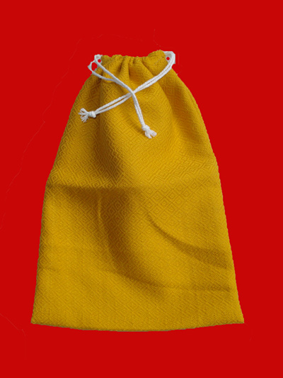 ถุุงผ้าใส่ช้อนซ่อม หรือสัมภาระเล็ก ๆ น้อย ๆ สำหรับถวายพระ 1 ชุด 3 ถุง