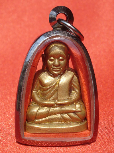 หลวงพ่อเงิน วัดบางคลาน พระเครื่อง เมืองพิจิตร กระทรวงกลาโหมจัดสร้าง พิธีใหญ่ ปี 2543 องค์นี้สวยแชมป์ 4