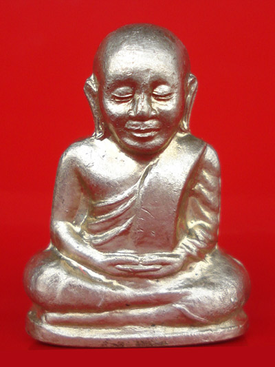 รูปเหมือนปั๊มหลวงพ่อเงิน วัดบางคลาน เนื้ออัลปาก้า พิมพ์ปี 15 นับแบงค์ หลวงพ่อจรัญ วัดอัมพวัน