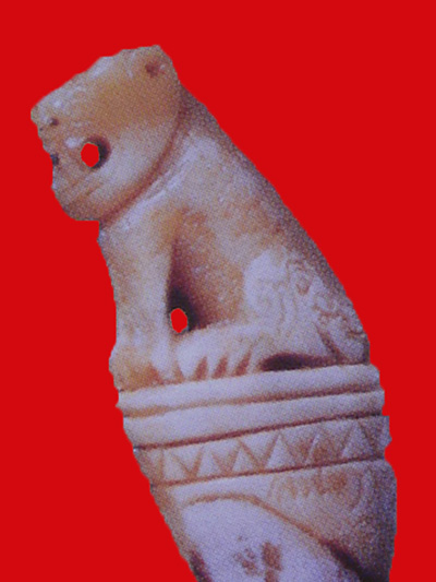 พยัคฆ์เขี้ยวแก้ว แกะจากเขี้ยวหมี หลวงปู่กาหลง รุ่นมหาบารมี ปี 48 สวยเข้มขลัง หายาก 2