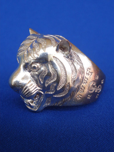 แหวนหัวเสือ เนื้อนวโลหะ หลวงพ่อฟู วัดบางสมัคร รุ่นแรก รุ่นอำนาจดีบารมีฟู ปี 2553 สุดสวย หายาก
