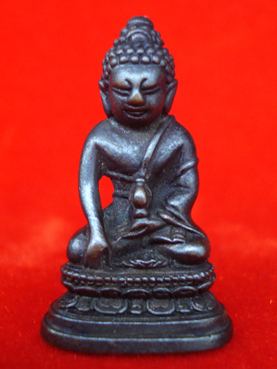 ของแท้ต้องแบบนี้ พระกริ่ง 72 พรรษา รัชกาลที่ 9 พระพุทธนวมมหาราชายุจฉับปริวัตนมงคล สวยแชมป์