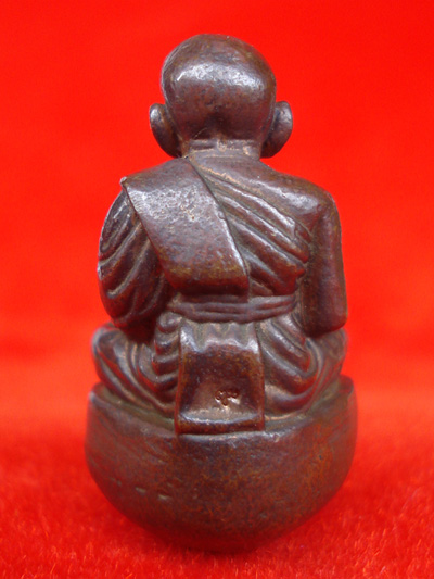 หลวงปู่ทวดลอยองค์หล่อโบราณ เบ้าทุบ รุ่นแรก 84 พรรษา สมเด็จพระญาณสังวร วัดบวรนิเวศ ปี 40 1