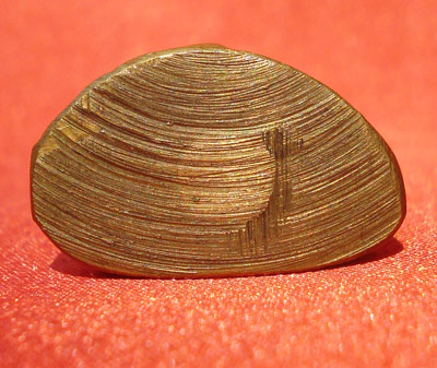 รูปหล่อปั๊มหลวงพ่อเงิน ปี 15 วัดวังจิก พิมพ์คอแอล เนื้อทองเหลือง  พิธีเดียวกับวัดบางคลาน ปี 2515 2