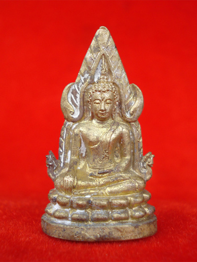 รูปหล่อพระพุทธชินราช เลขใต้ฐาน เนื้อทองระฆัง รุ่นเททองฯ พ่อท่านพรหม วัดพลานุภาพ ปี 2555