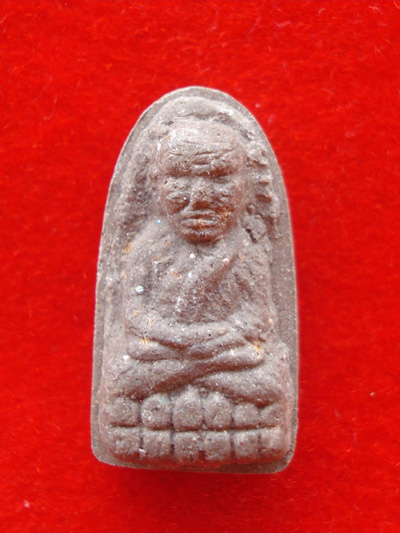 หลวงปู่ทวด เนื้อว่าน ฝังตะกรุด รุ่นเสาร์๕ มหาสิทธิโชค แจกกรรมการ พิมพ์พระรอด พ่อท่านเขียว ปี 2553