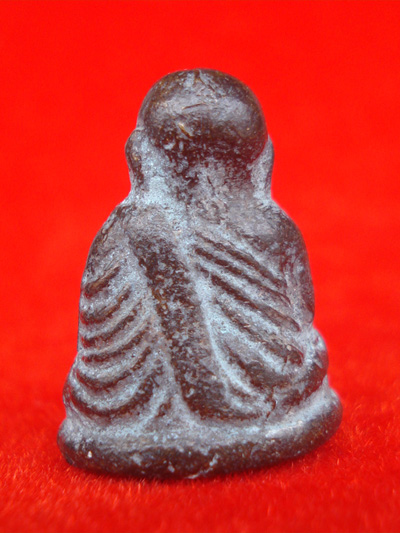 รูปหล่อหลวงพ่อเงิน บางคลาน รุ่นฟ้าคำรณ พิมพ์นิยม ปี 2534 สวยมาก มีโค้ดเช่าเก็บไว้อนาคตไกลหายาก 1