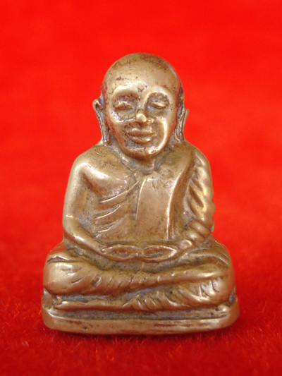 รูปหล่อหลวงพ่อเงิน บางคลาน ปี 15 เลข ๒ เนื้อทองเหลือง วัดบางคลานจัดสร้าง ปี 2515