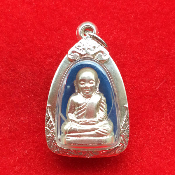 รูปหล่อปั๊มหลวงพ่อเงิน บางคลาน พิมพ์ 15 นับแบงก์ รุ่น 55 มหาบารมี 85 พรรษา เนื้อเงิน ปี 55 ตลับเงิน