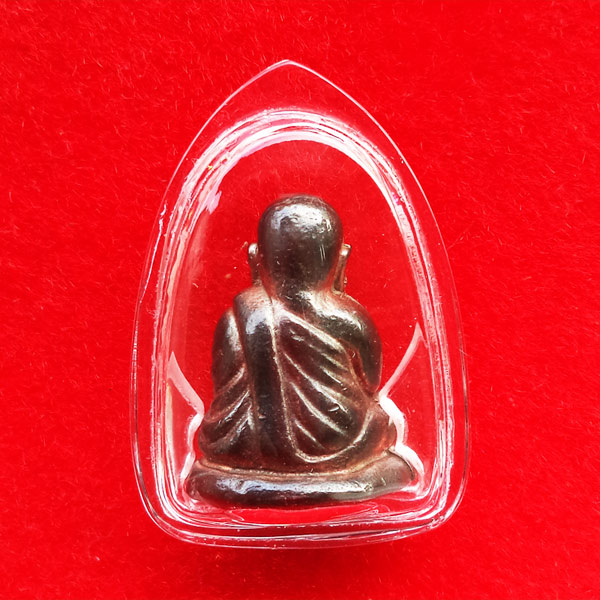 รูปหล่อหลวงพ่อเงิน บางคลาน รุ่นพระพิจิตร พิมพ์ขี้ตา เนื้อนวโลหะกลับดำ ผสมทองคำหนัก 109 บาท สวยหายาก 1