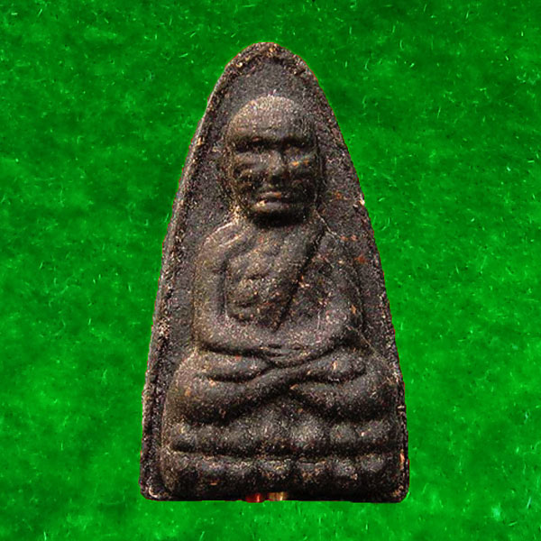 องค์กรรมการ หลวงปู่ทวด พิมพ์ใหญ่ เนื้อว่าน ฝังตะกรุดนารายณ์แปลงรูป 2 ดอก หลังโรยแร่ อ.นอง ปี 2537