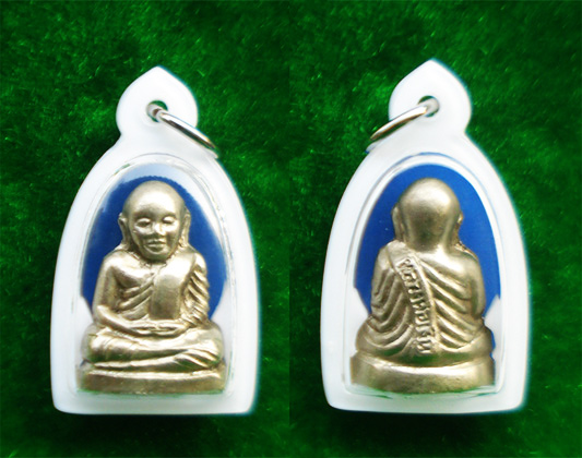 รูปหล่อปั๊มหลวงพ่อเงิน บางคลาน พิมพ์ 15 นับแบงก์ รุ่น 55 มหาบารมี 85 พรรษา เนื้ออัลปาก้า ปี 55 2