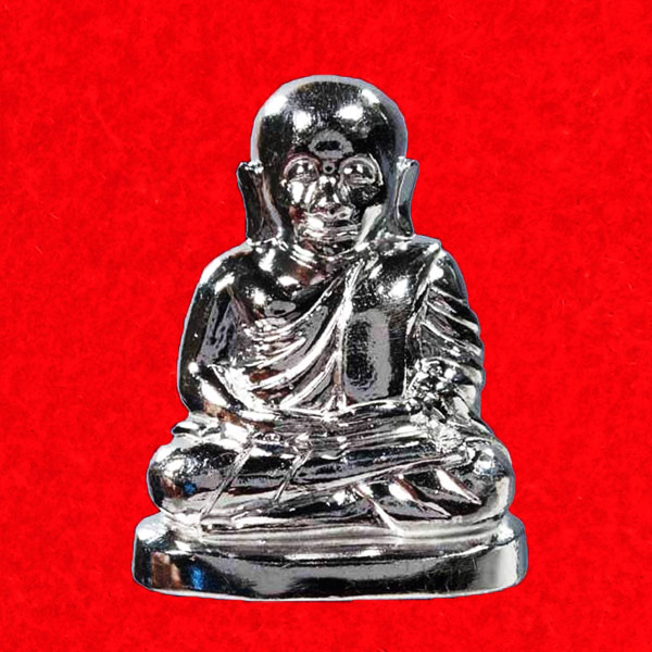 รูปหล่อหลวงพ่อเงิน บางคลาน พิมพ์นิยม รุ่น 55 มหาบารมี 85 พรรษา เนื้อเงิน วัดบางคลาน ปี 2555