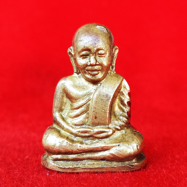 รูปเหมือนปั๊มหลวงพ่อเงิน บางคลาน ปี 15 วัดมูลเหล็ก พิมพ์มือนับแบ็งค์ พิธี 15 บางคลาน กริ่งดังดี