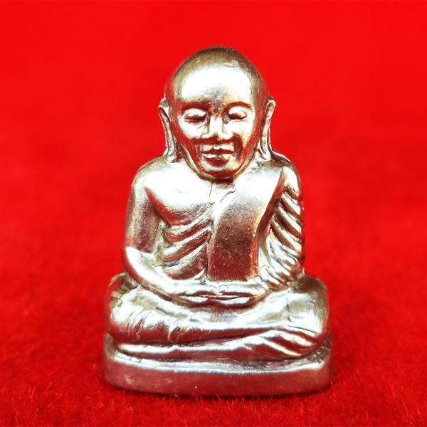 รูปหล่อปั๊มหลวงพ่อเงิน บางคลาน พิมพ์ 15 นับแบงก์ รุ่น 55 มหาบารมี 85 พรรษา เนื้ออัลปาก้า ปี 55